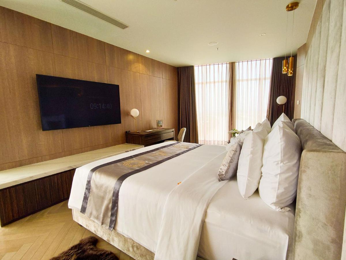 Diamond Stars Ben Tre Hotel Zewnętrze zdjęcie A bedroom at the hotel
